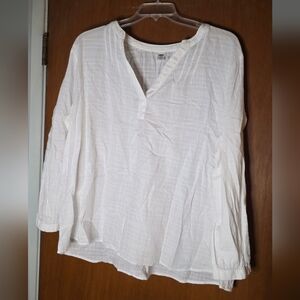 Old Navy Women’s XXL White Textured Cotton Long Sleeve Split Neck Blouse